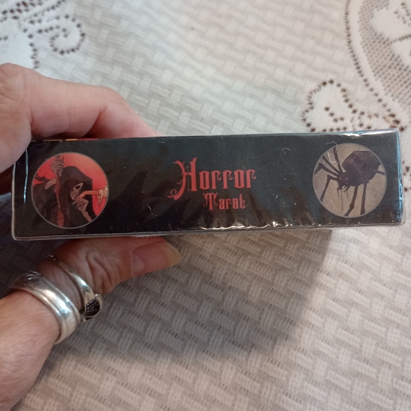 Horror Tarot, Age 14 + - Picture 4 of 4